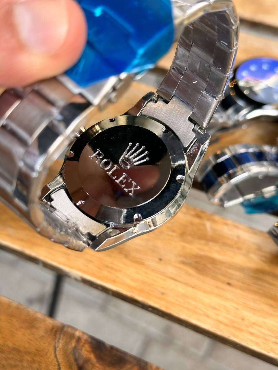 Watch Rolex slide 4